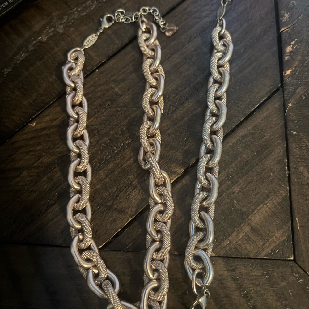 Sabika Adornment Necklace and Bracelet (Rose Gold)